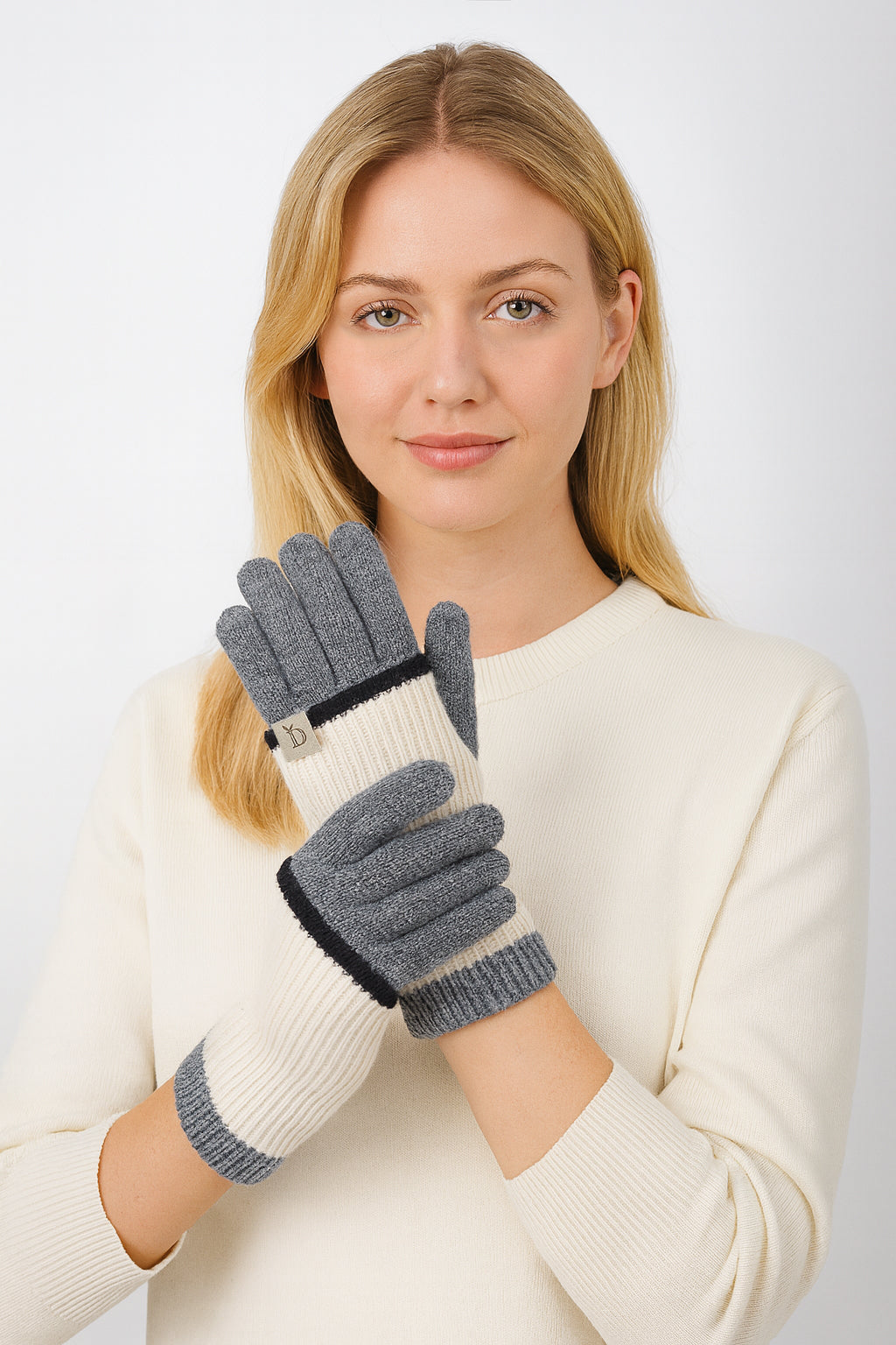 Color Block Layered Knit Gloves