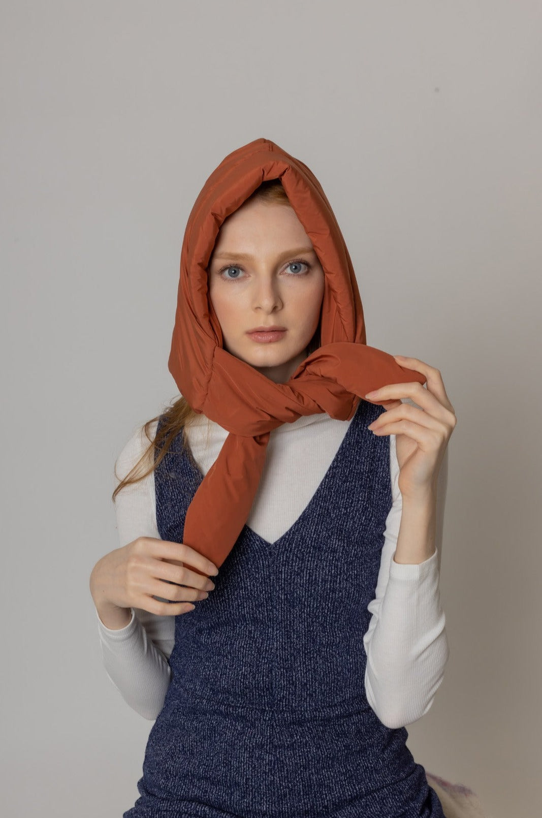 Padded Snood With Tie