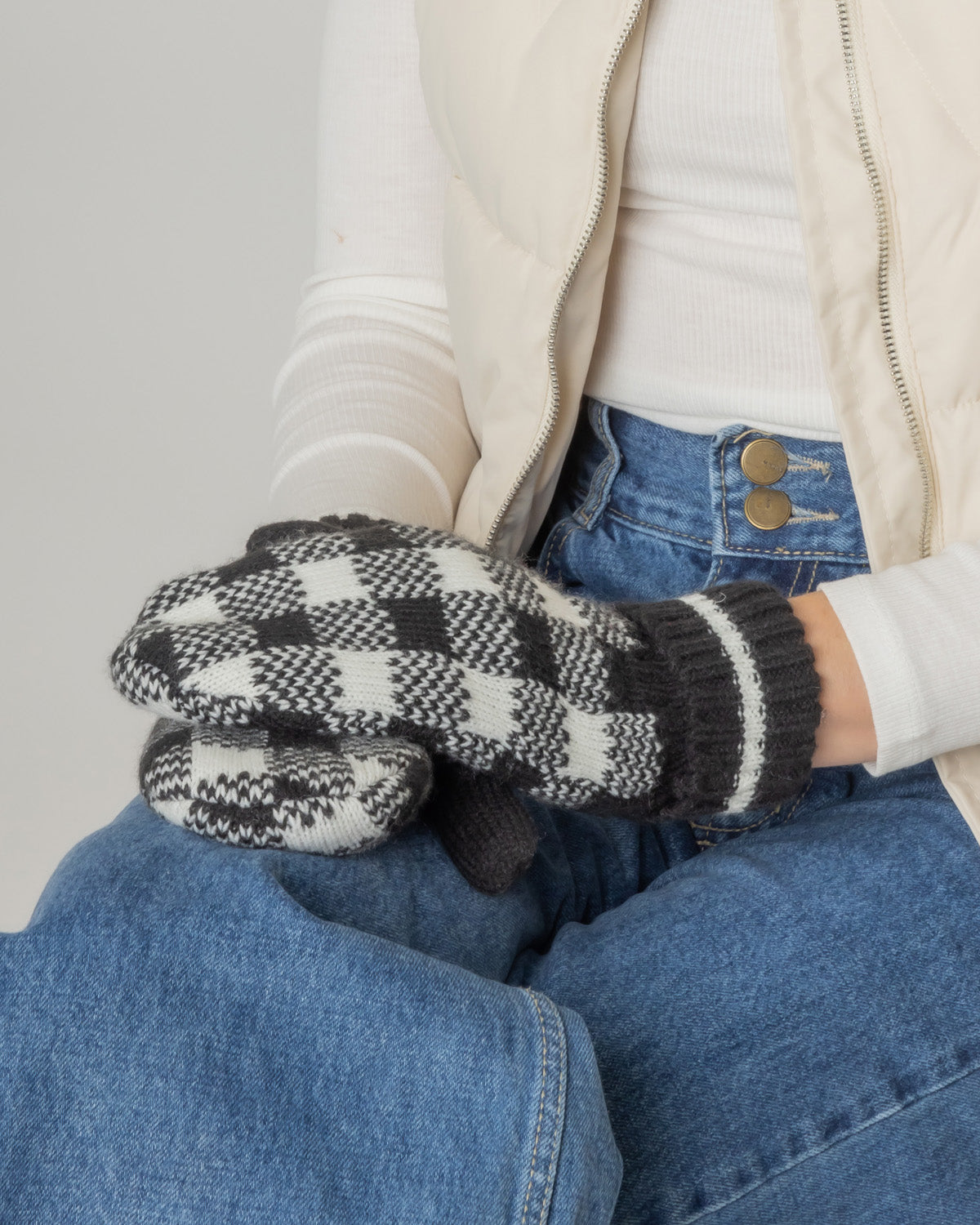 Shop for KW Fashion Buffalo Mittens at doeverythinginloveny.com wholesale fashion accessories