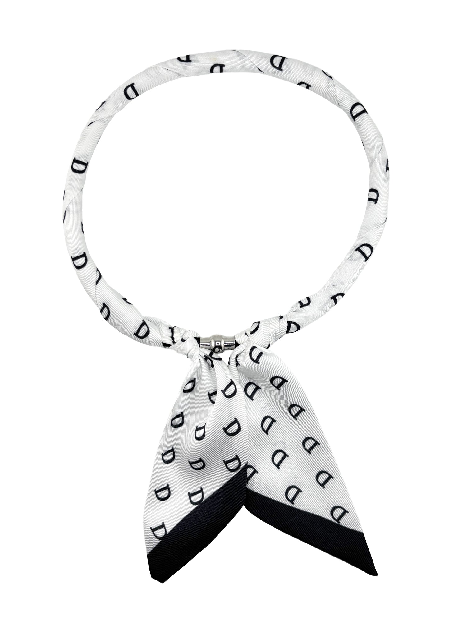 Magnetic Closure Print Scarf Necklace