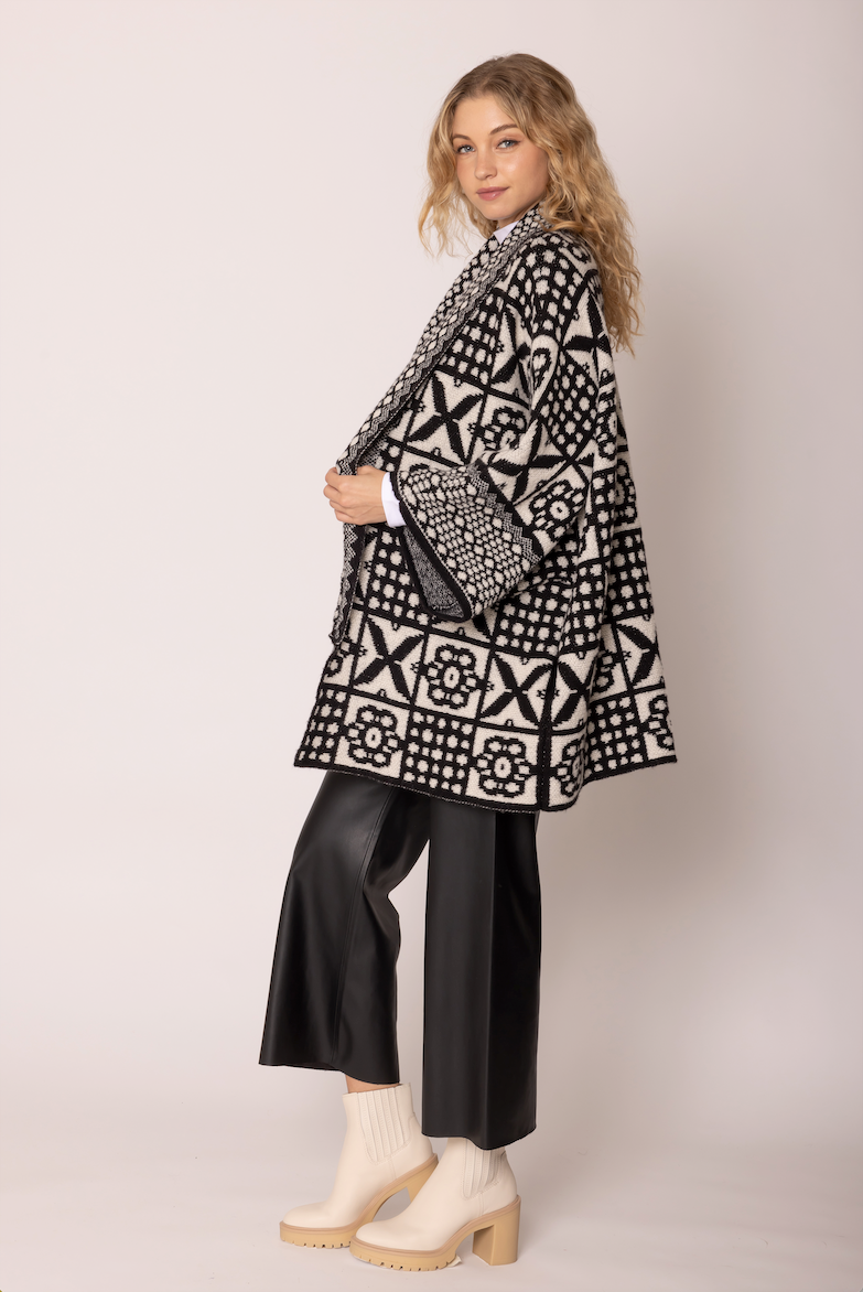 Tile Pattern Knit Cardigan