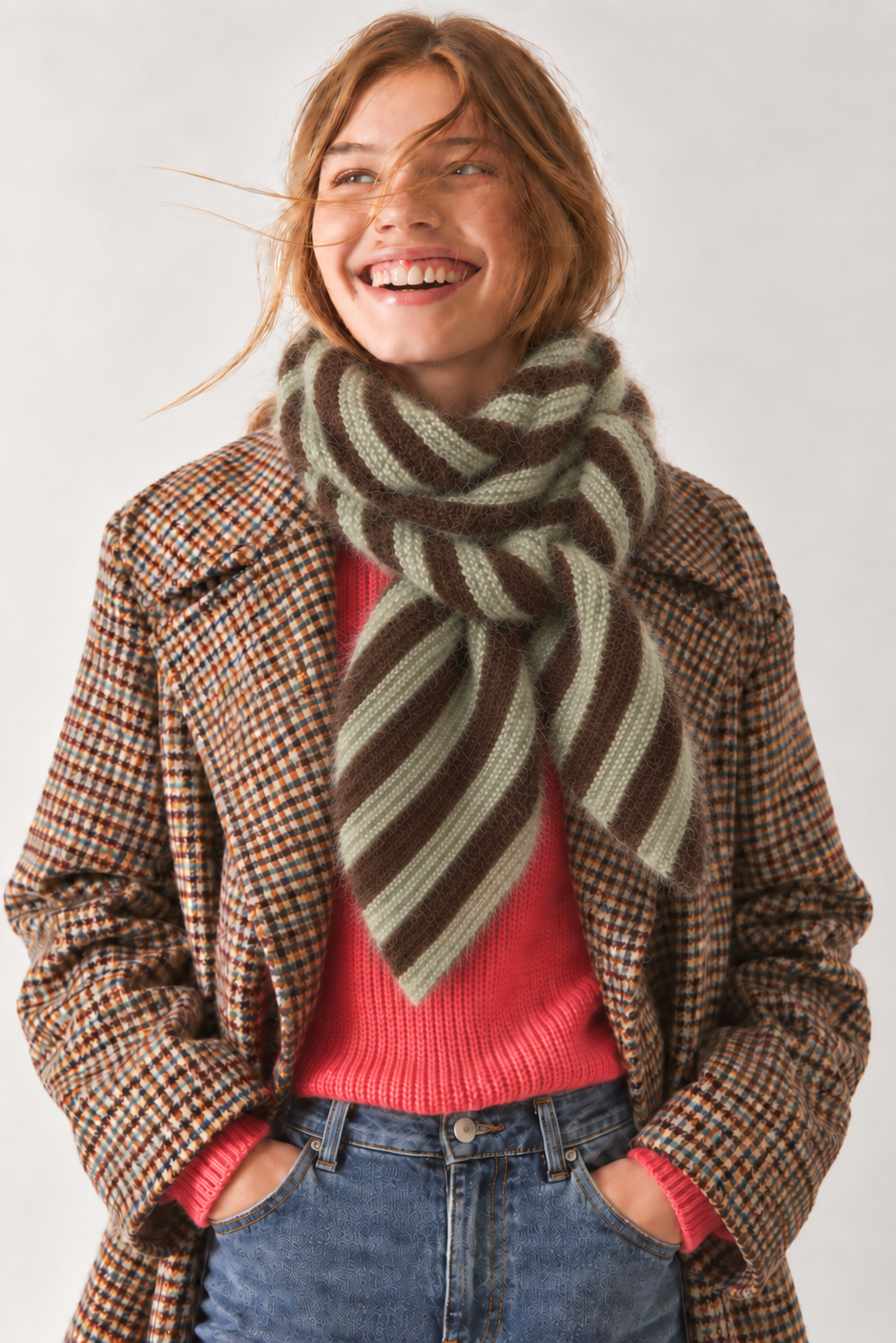 Diagonal Stripe Scarf