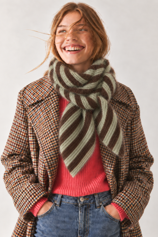 Diagonal Stripe Scarf