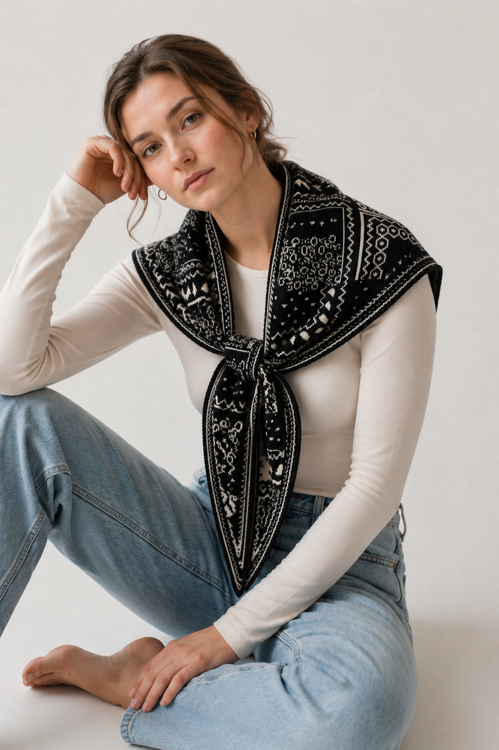 Bandana Pattern Knitted Triangle Scarf