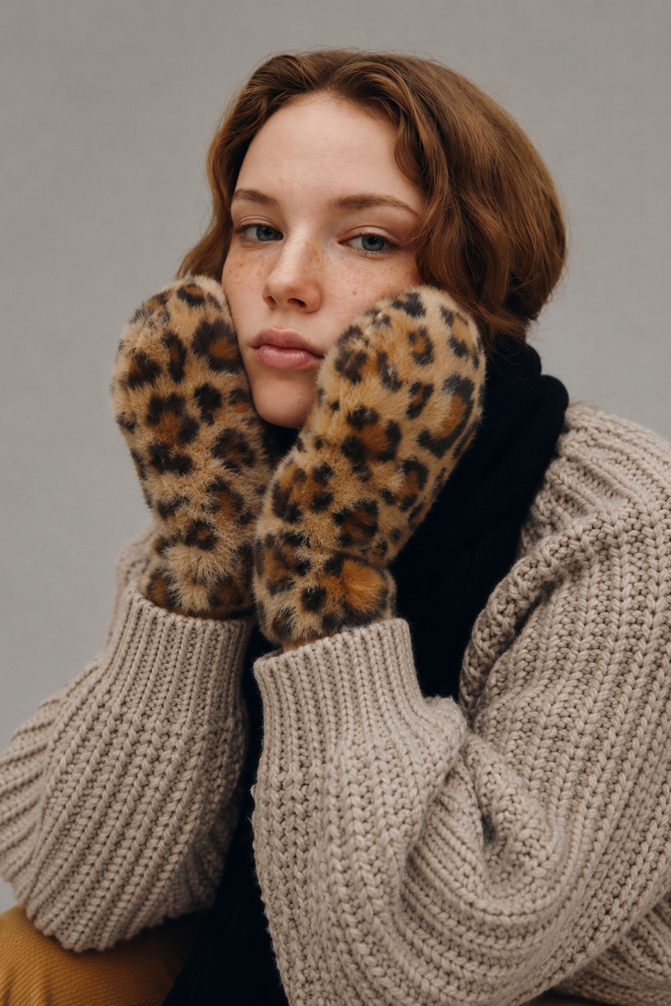 Leopard Fur Mittens