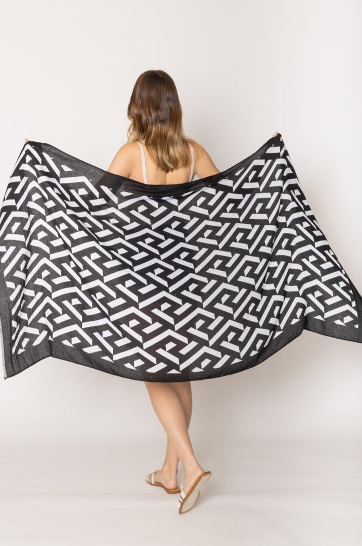 Geometric Print Scarf