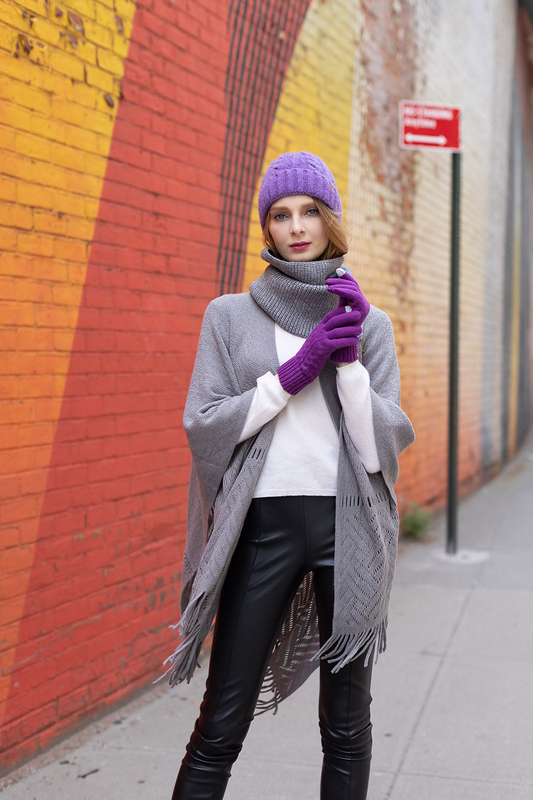 Cable Knit Touch Gloves