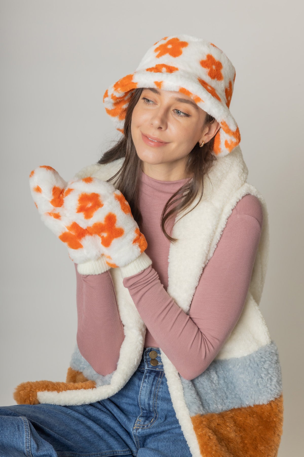 Floral Printed Faux Fur Bucket Hat