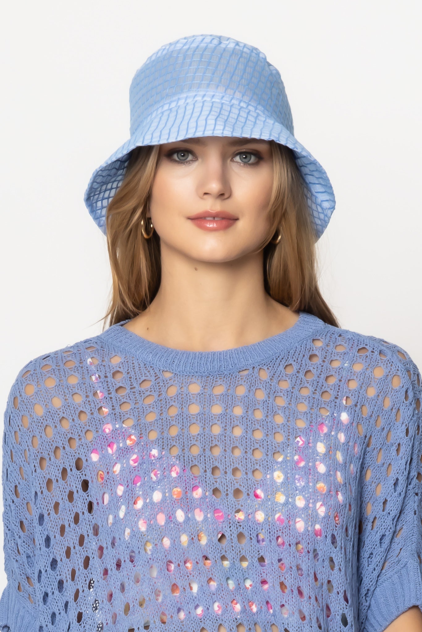 Grid Patterned Tulle Mesh Bucket Hat