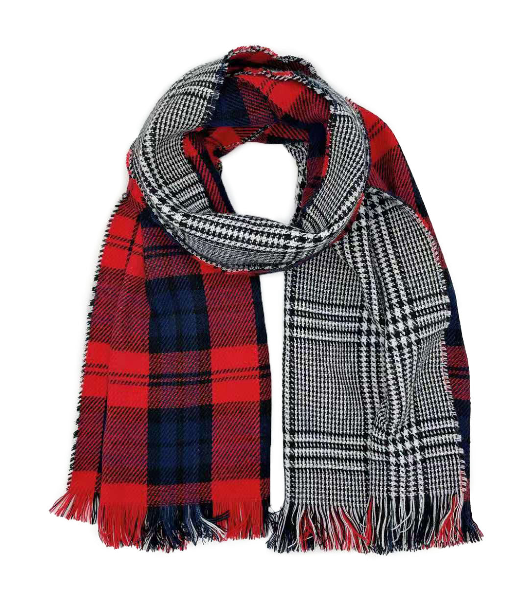 Reversible Plaid Scarf With Frayed Edge